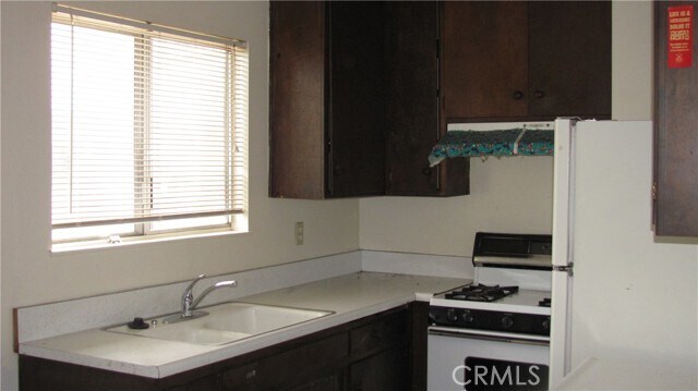 Building Photo - 761 Upton Dr