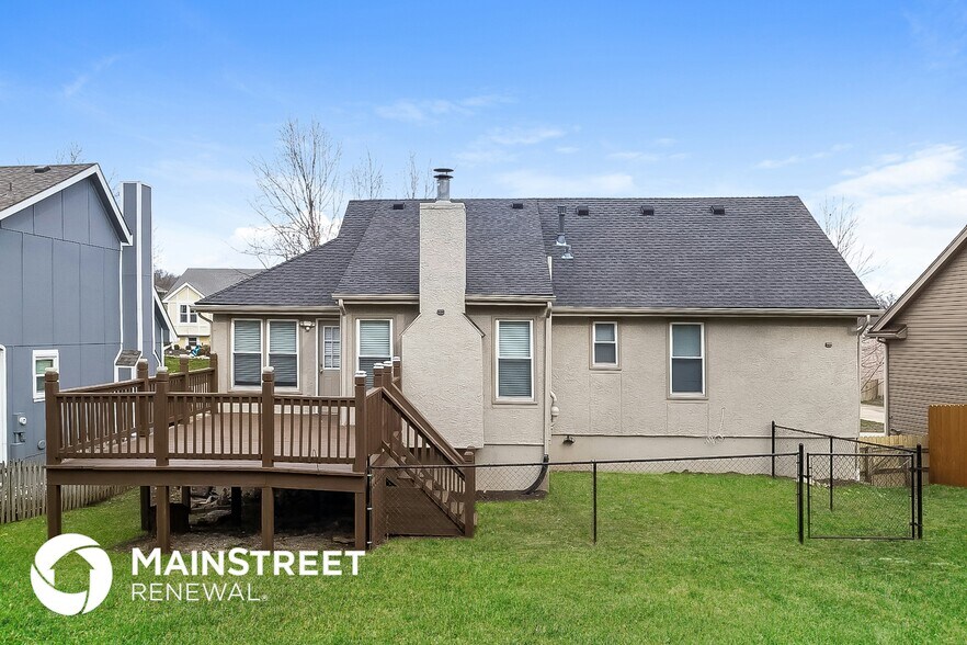 Building Photo - 1473 W Mulberry St