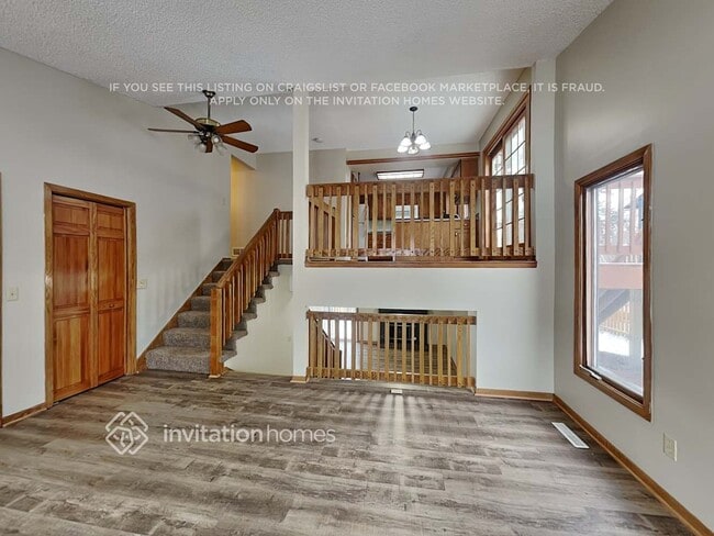 Building Photo - 1370 Willow Creek Ln