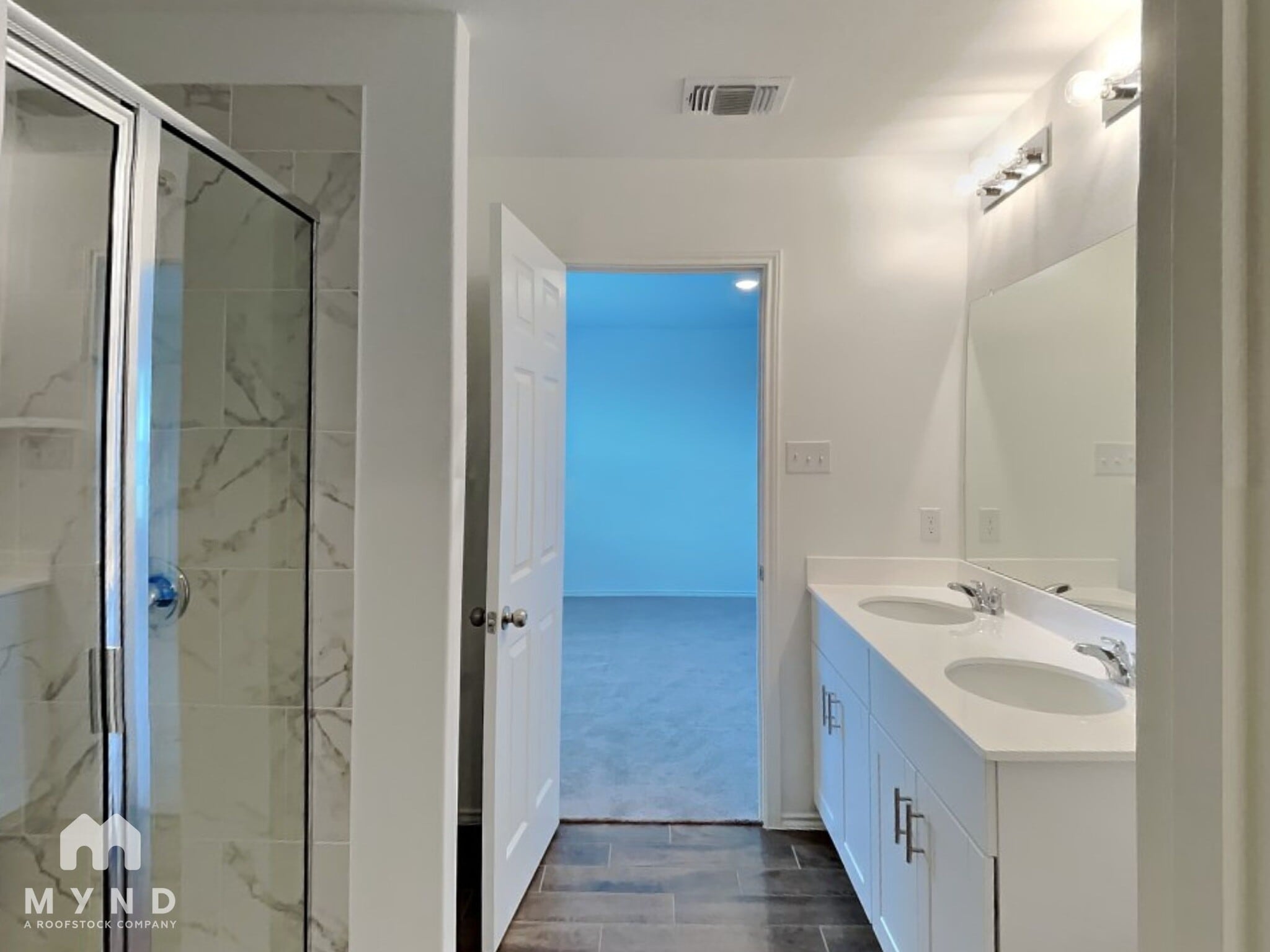 Building Photo - 332 Redonda Dr