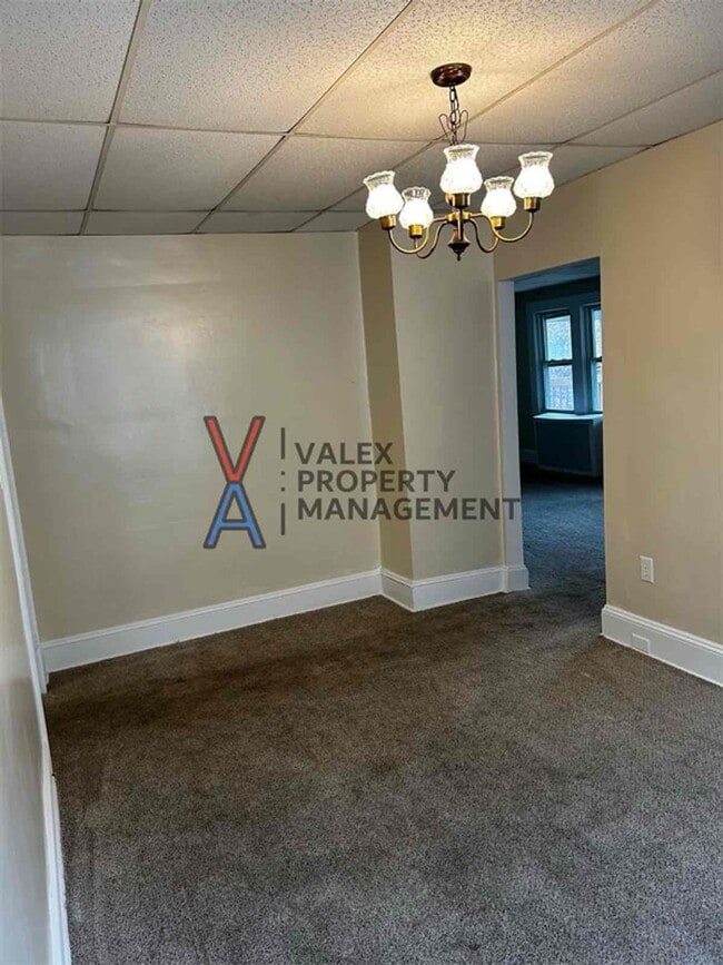 Building Photo - 2649 Olyphant Ave