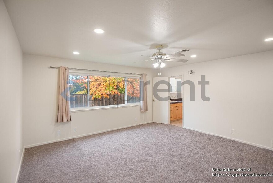 Building Photo - 20365 Silverado Ave