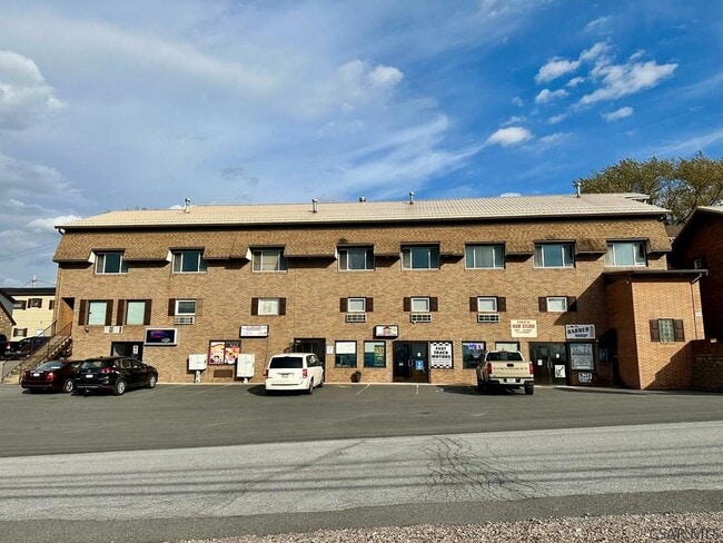 Building Photo - 907 Old Scalp Ave