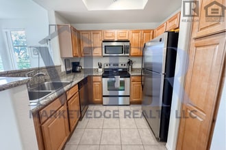 Building Photo - 2Bed/2Bath Furnished Condo at Chandler Blvd/40th St! Ready for Immediate Move-In!
