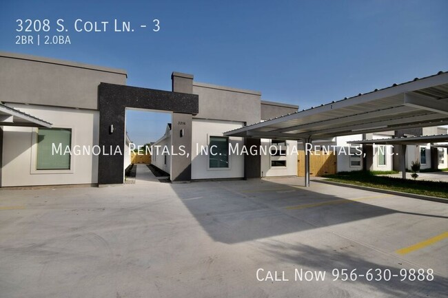 Primary Photo - 3208 S Colt Ln