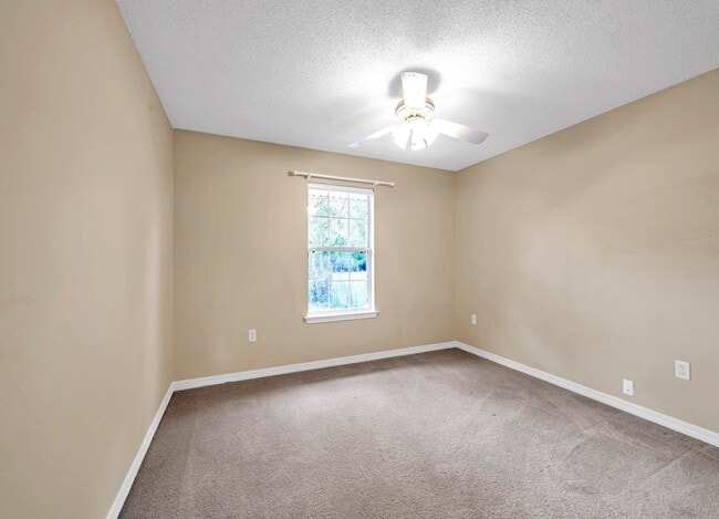 Building Photo - 9750 Parker Lake Cir
