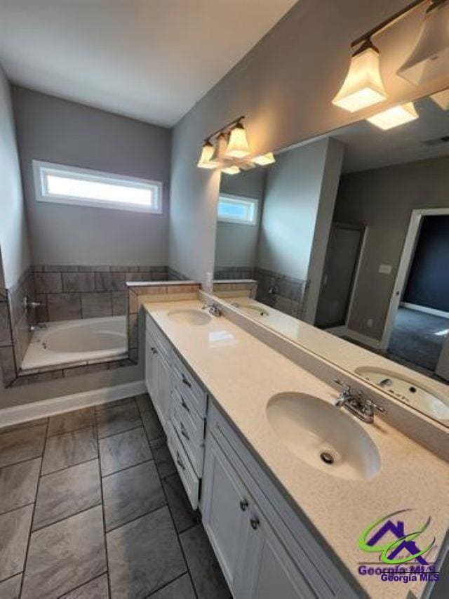 Building Photo - 205 Laurel Springs Dr