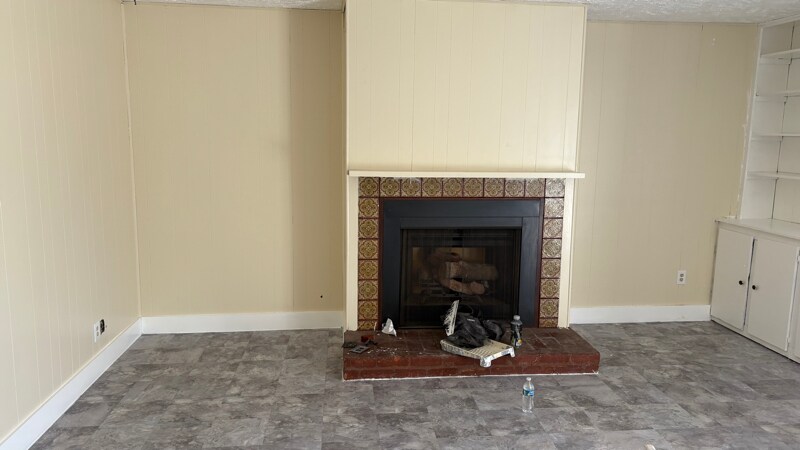 Building Photo - 5229 Mountain View Dr