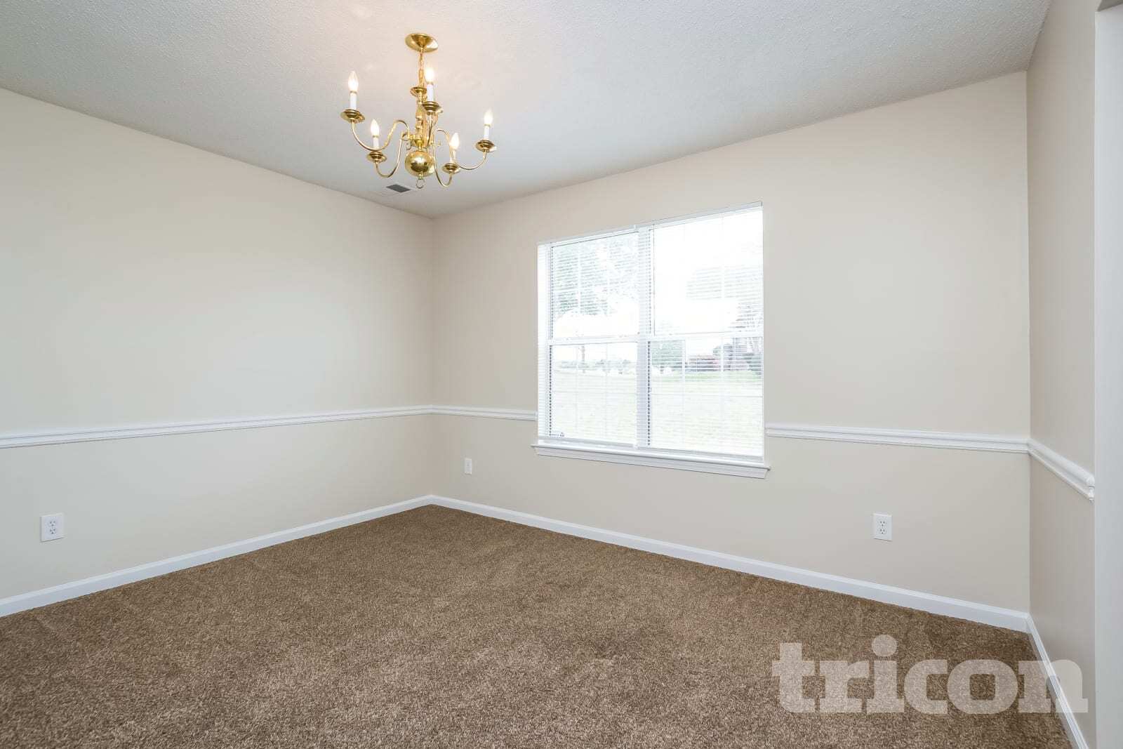 Building Photo - 3546 Riverview Club Dr