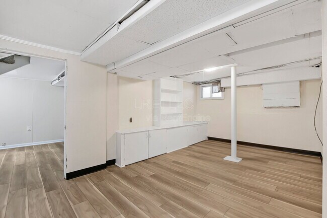 Building Photo - 1458 Beech St