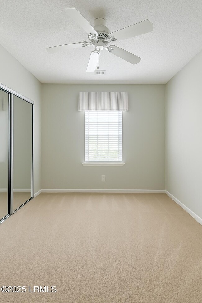 Building Photo - 1 Pomegranate Ln