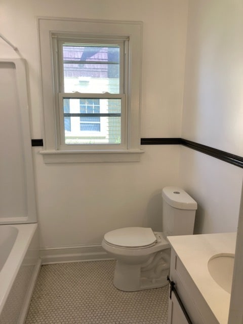 Building Photo - 115 7th Ave