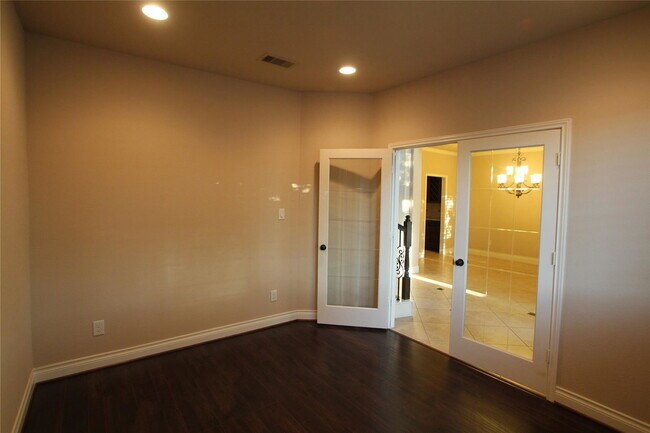 Building Photo - Biscayne Lake Drive, Pearland, TX 77584 - 4 BR 3.5 BA single-family home