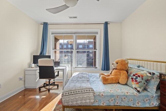 Building Photo - 20 Ave at Port Imperial