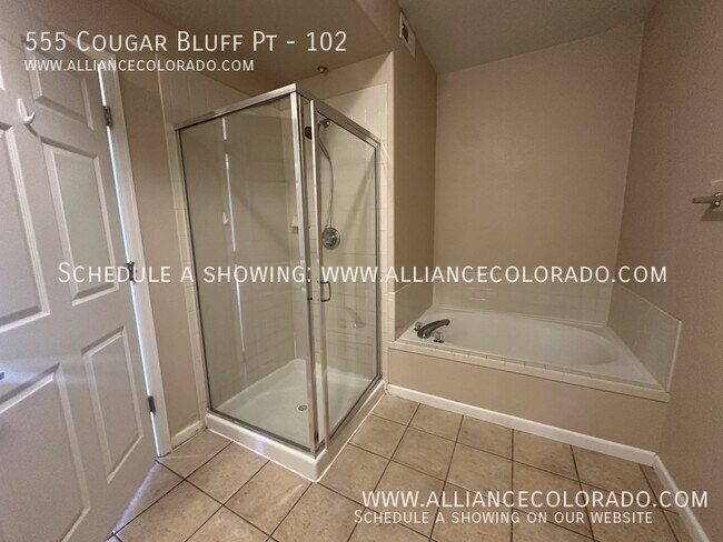 Building Photo - 555 Cougar Bluff Point