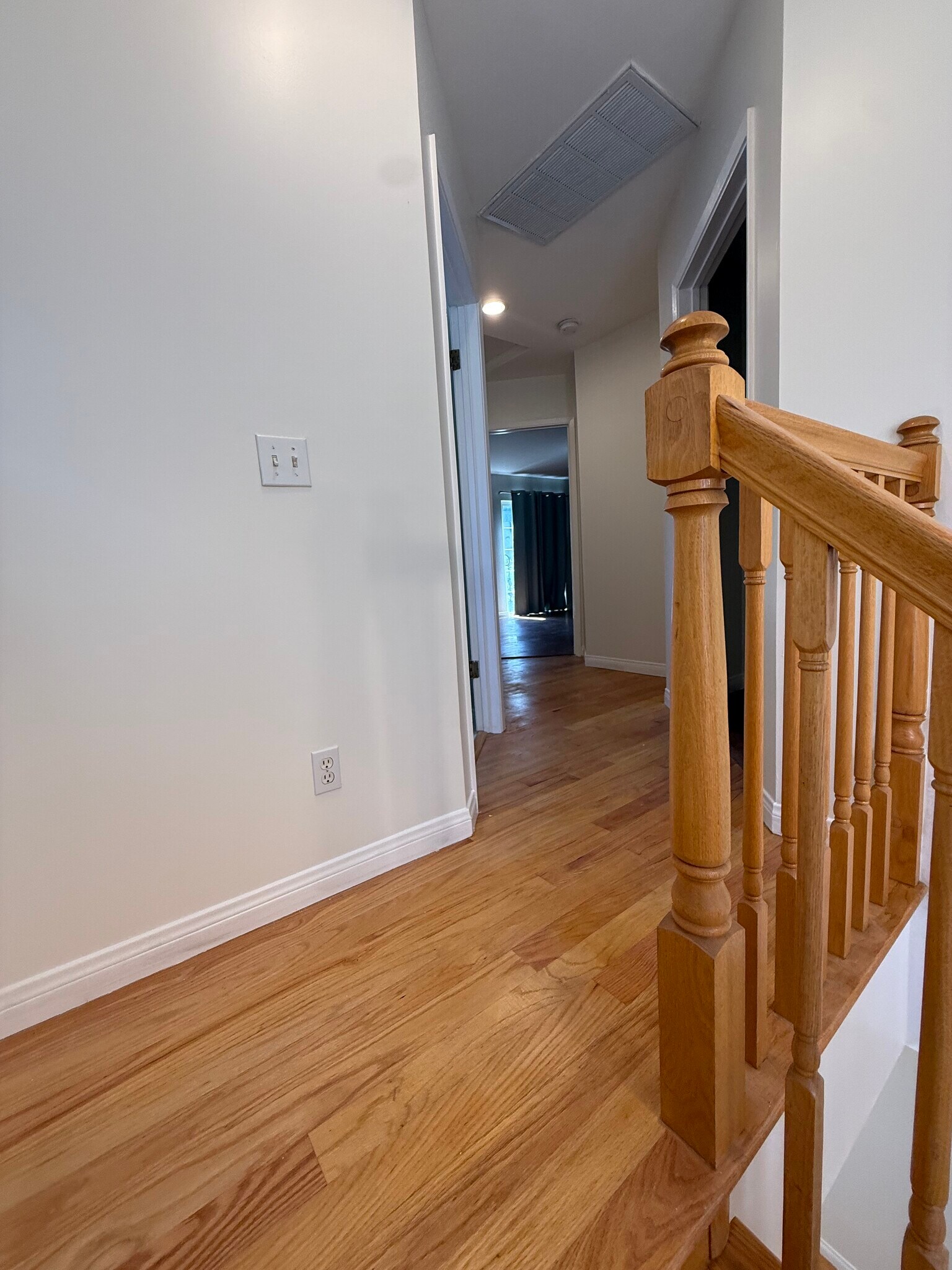 Building Photo - 2446 S Centinela Ave