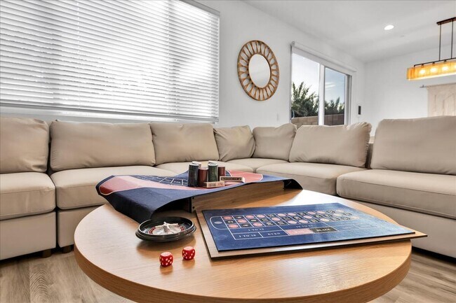 Building Photo - 83796 Moreno St