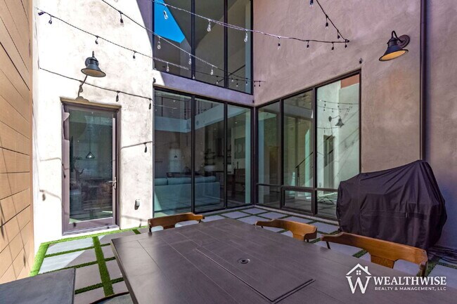 Building Photo - Rare Luxury Rental Opportunity in Tucson’s Mercado District