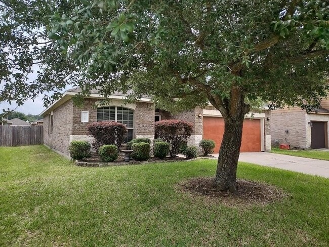 Building Photo - 21383 Village Crossing Ln