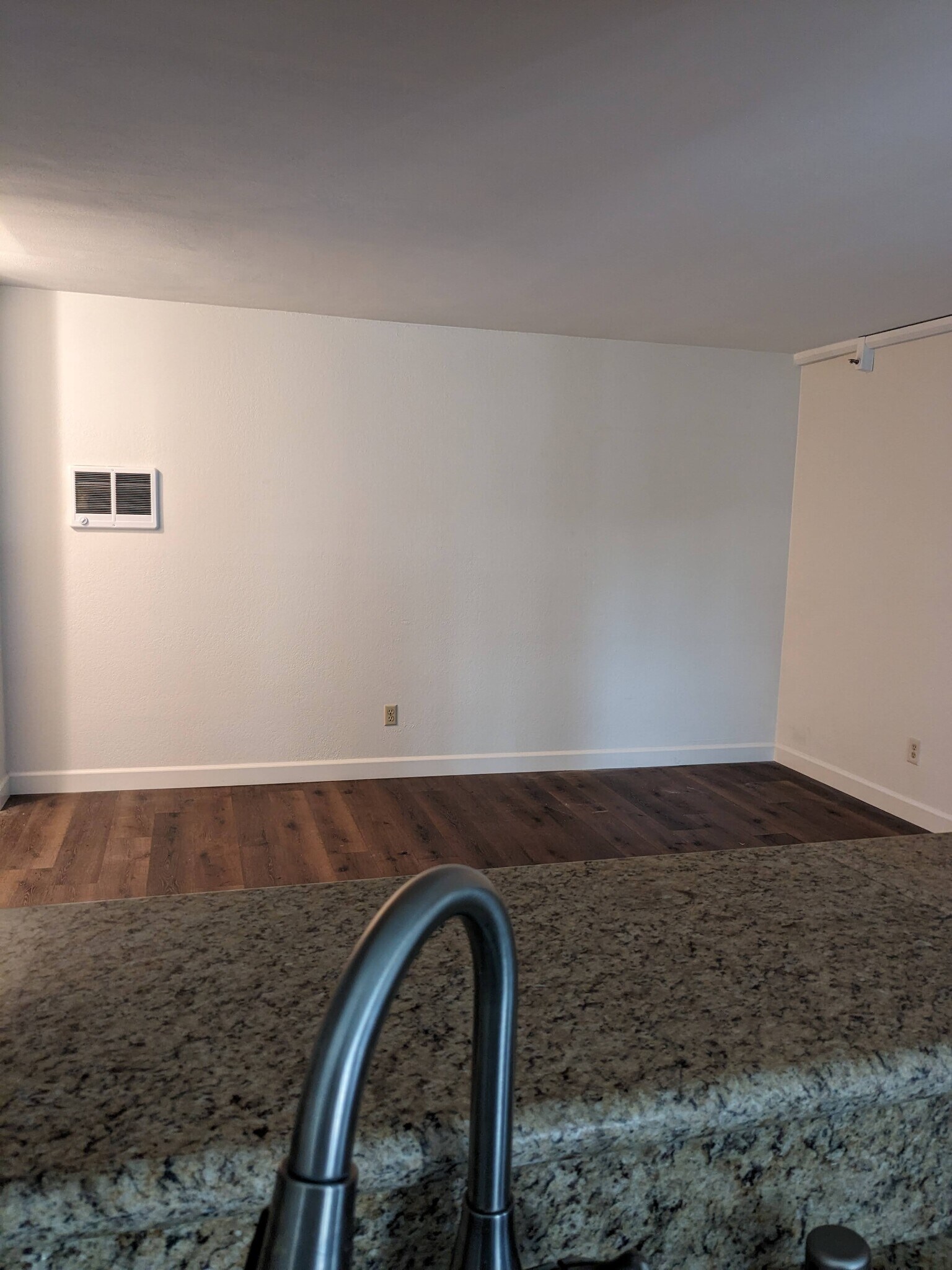 Living room - 7500 Parkway Dr