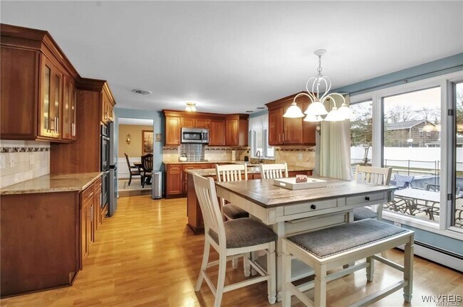 Building Photo - 97 Tartan Ln