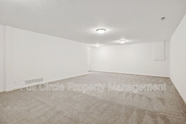 Building Photo - 16915 Nebraska Ave