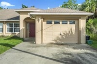 Building Photo - 120 Coral Reef Ct N