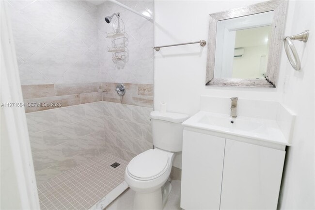 Building Photo - 5803 Buchanan St