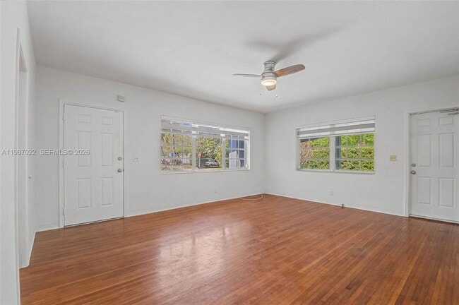 Building Photo - 7601 SW 59th Ct