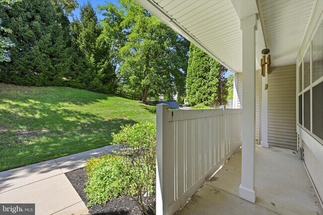 Building Photo - 278 Flagstone Rd