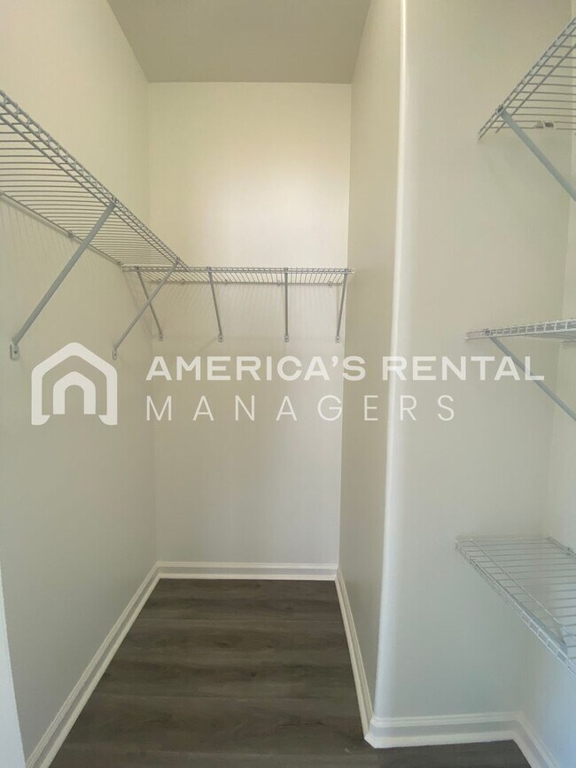 Building Photo - Home for Rent in Montgomery!!! DEPOSIT PENDING!