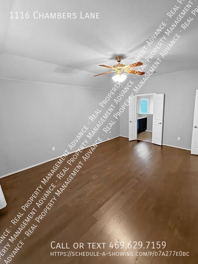 Building Photo - 1116 Chambers Ln