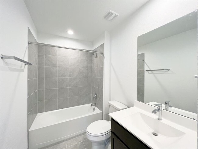 Building Photo - 28947 Yachting Pt Ct