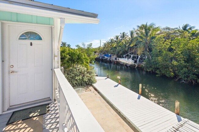 Building Photo - Canalfront 2BR/1BA Upstairs Residence – Legal Duplex | Summerland Key