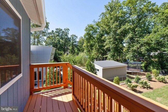 Building Photo - 3538 Devon Dr