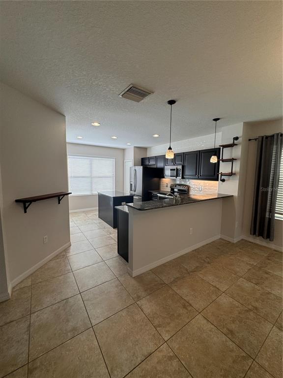 Building Photo - 6425 Autumn Woods Way