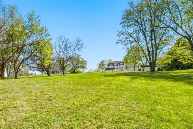 Building Photo - 7375 Freestate Dr