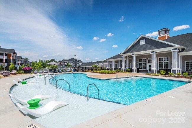 Building Photo - 12509 Crown Park Ct