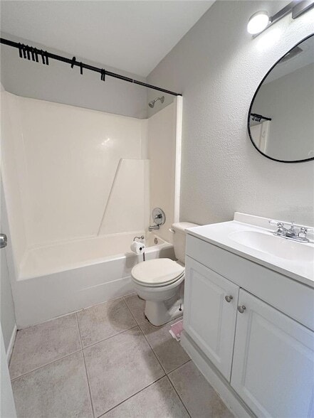 Building Photo - 9264 Anita Ave