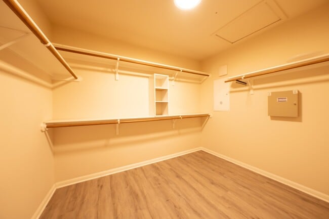 Building Photo - 9517 Eagle Knoll Dr