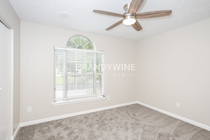 Building Photo - 6445 Emerald Pointe Cir