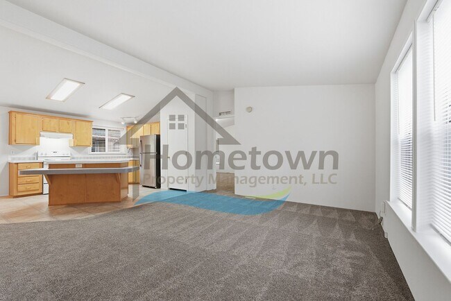 Building Photo - 2 Bedroom 2 Bathroom Home with Attached 2-Car Garage Available in Athol!