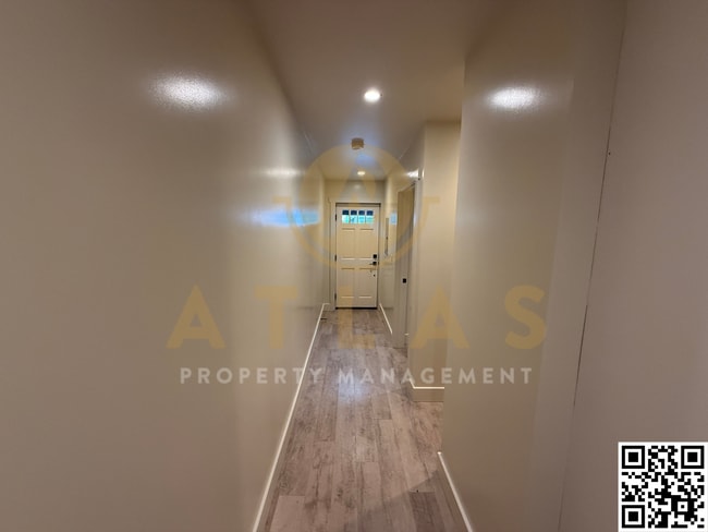 Building Photo - 1241 Laurel St