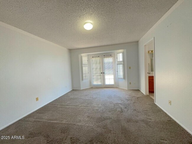 Building Photo - 3289 Black Hawk Dr