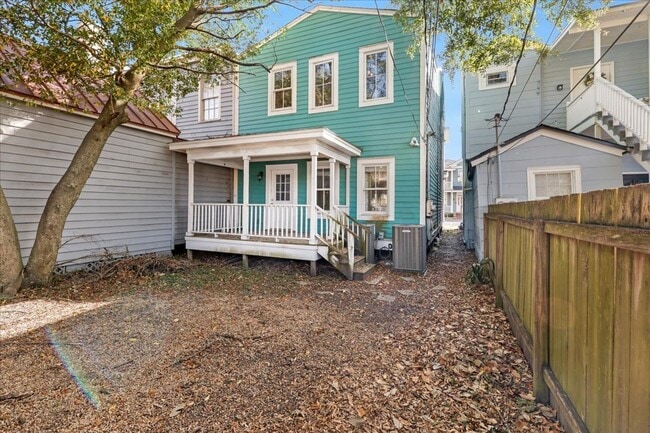 Building Photo - 216 W Anderson St