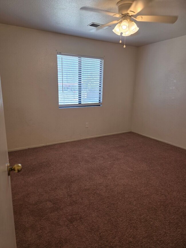 Building Photo - 8110 Laborough Dr
