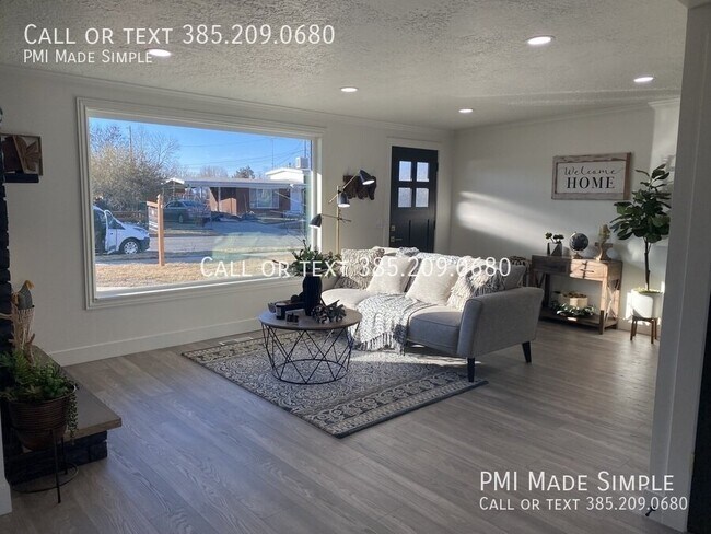 Building Photo - 5777 S Sagewood Dr