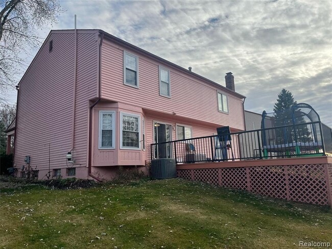 Building Photo - 19479 Scenic Harbour Dr