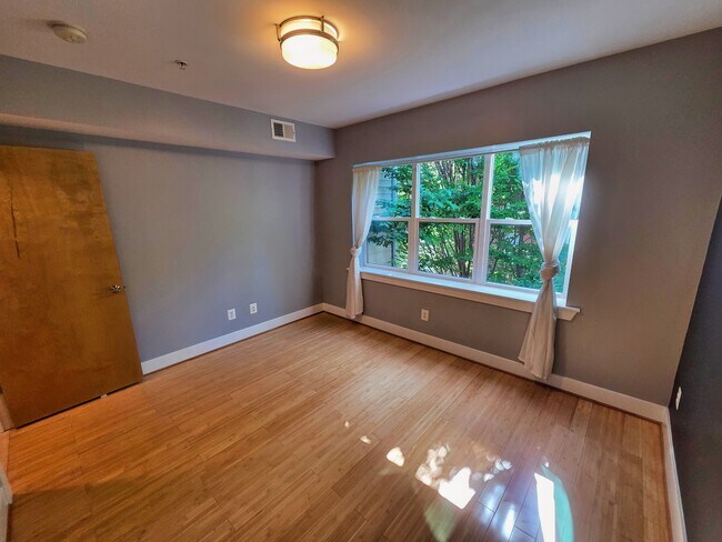 Building Photo - 3404 13th St NW