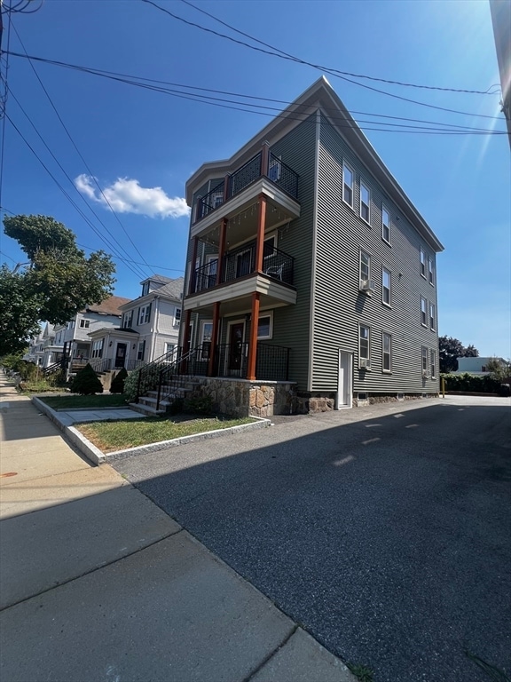 Building Photo - 66 Proctor Ave